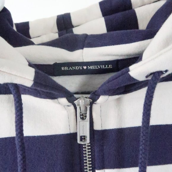 Christy Hoodie - Picture 5 of 7